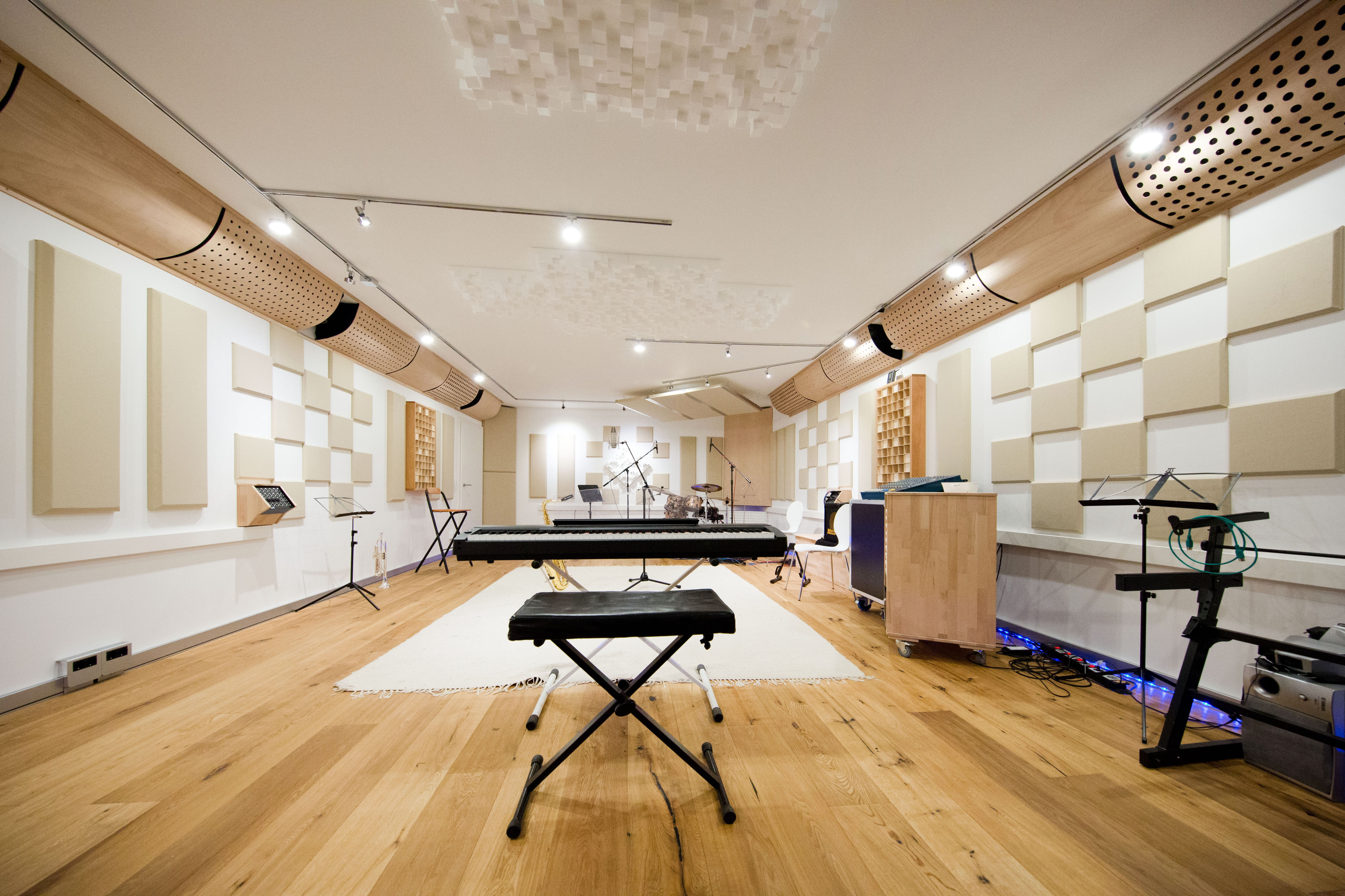 Studio — Gesamtansicht